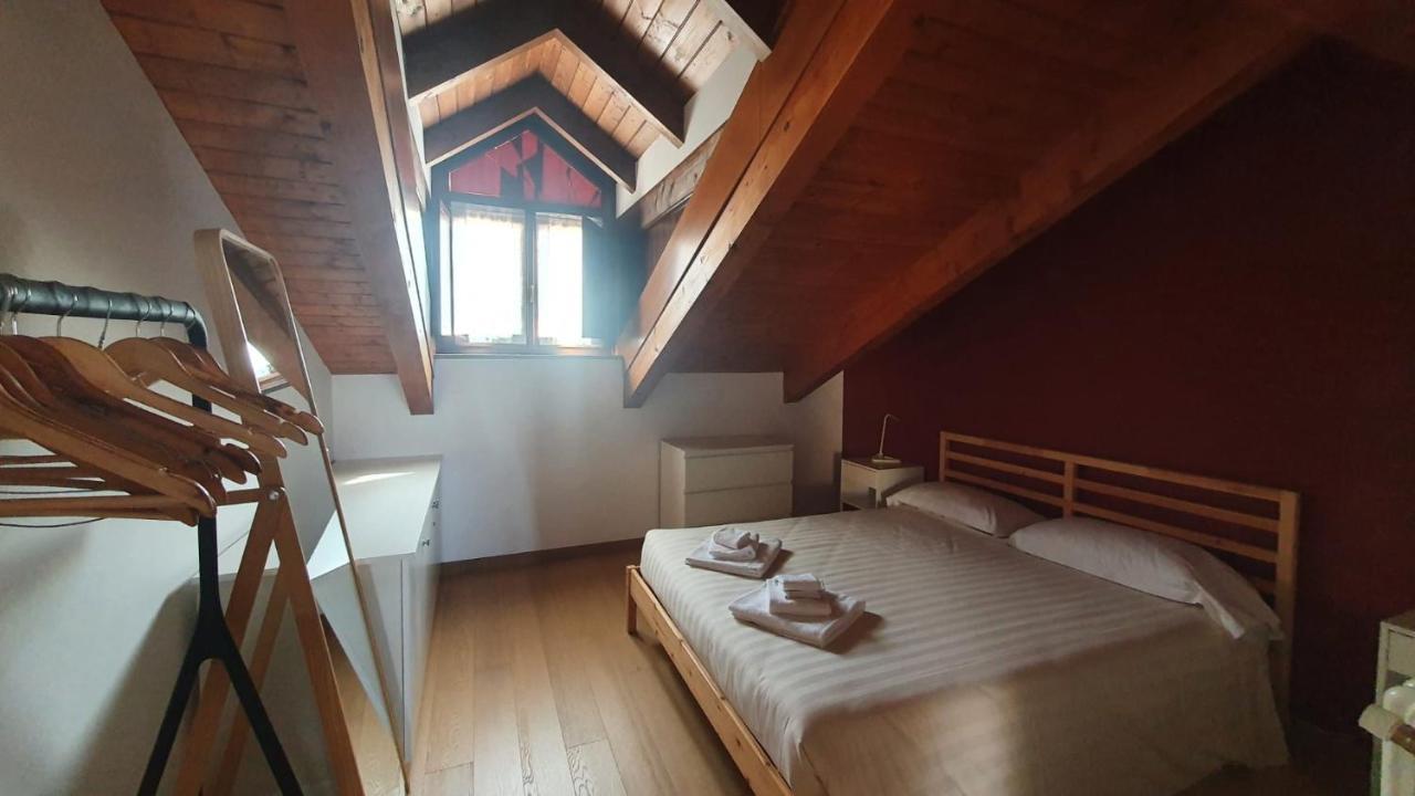 Appartamento Residenza Lavinia Monforte dʼAlba Exterior foto